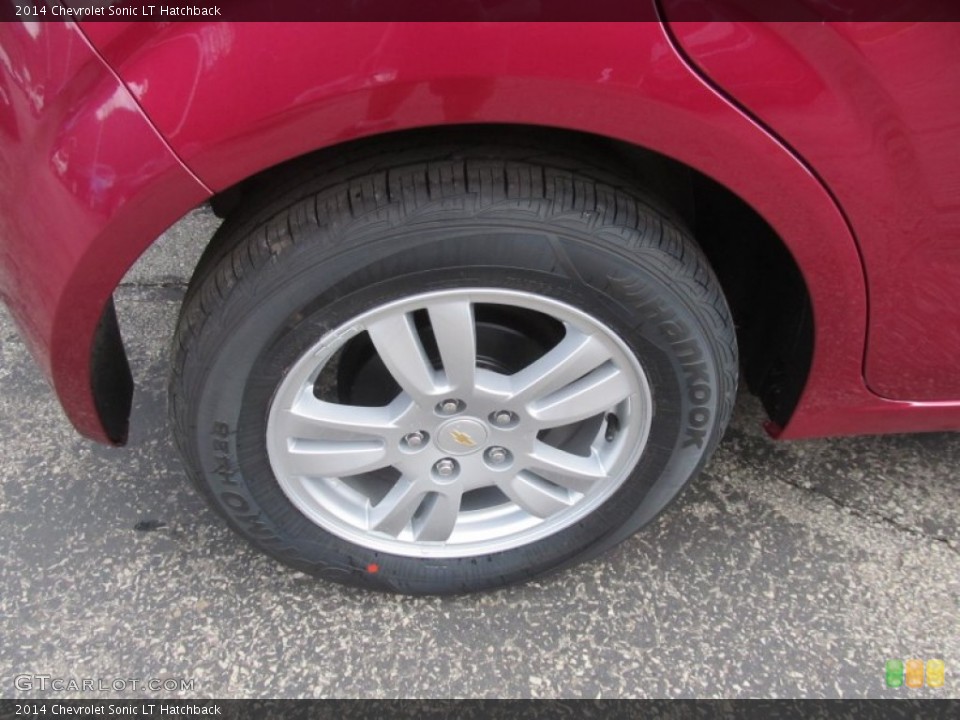 2014 Chevrolet Sonic LT Hatchback Wheel and Tire Photo #86781150
