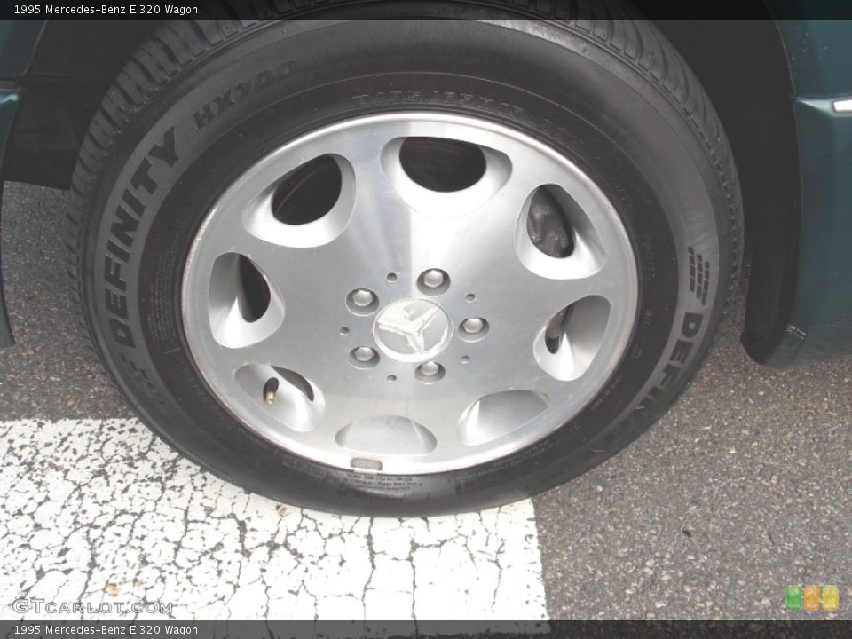 1995 Mercedes-Benz E 320 Wagon Wheel and Tire Photo #86841389