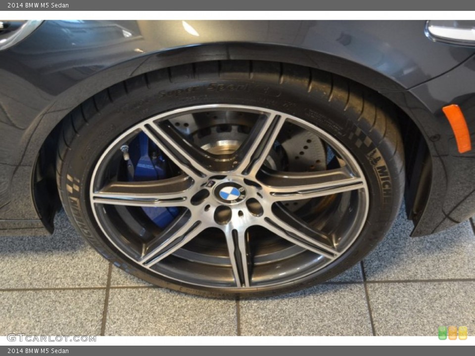 2014 BMW M5 Sedan Wheel and Tire Photo #86988179
