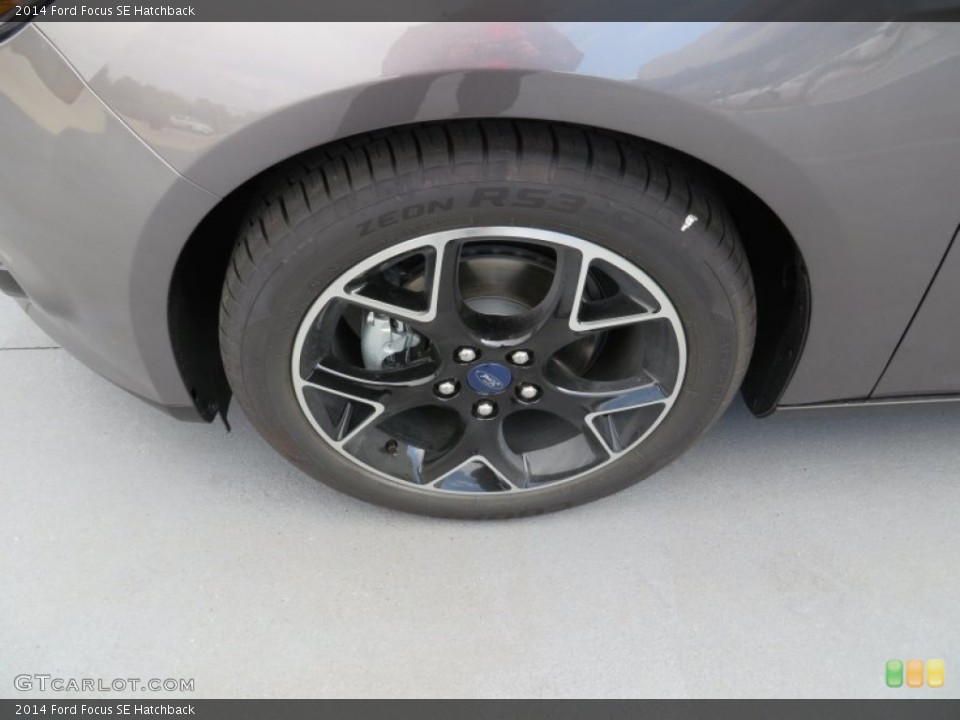 2014 Ford Focus SE Hatchback Wheel and Tire Photo #87163278
