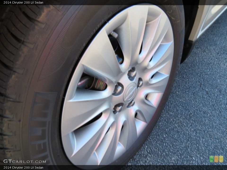 2014 Chrysler 200 LX Sedan Wheel and Tire Photo #87250353