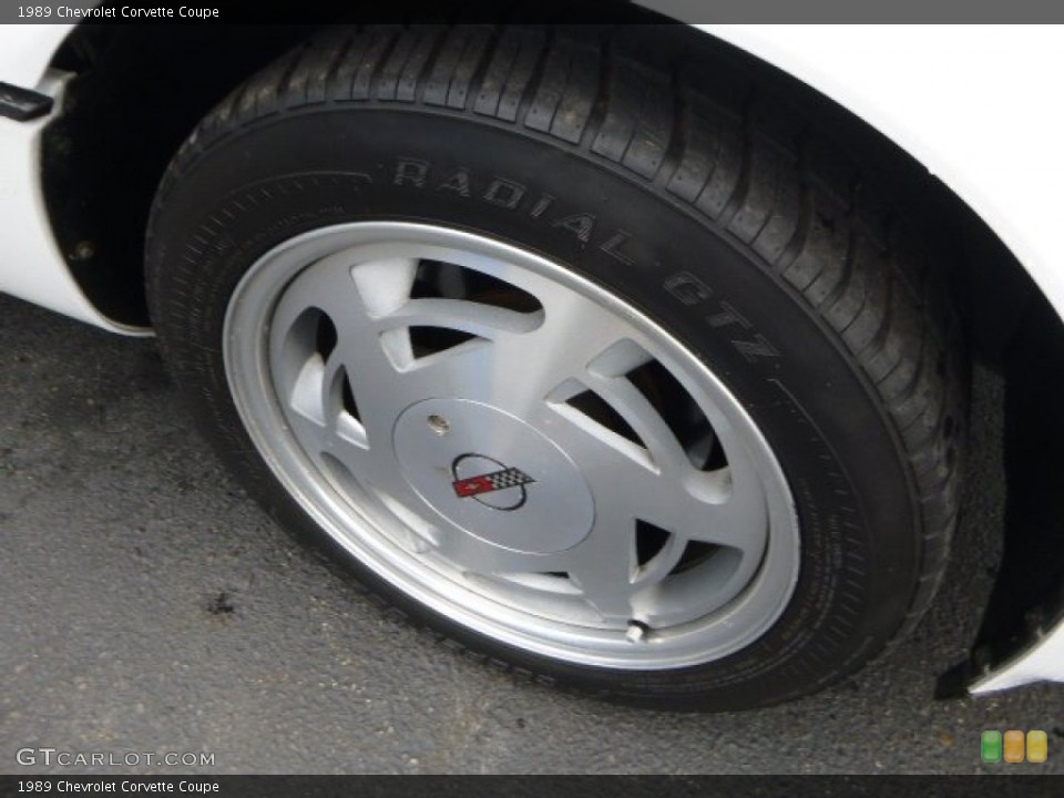 1989 Chevrolet Corvette Coupe Wheel and Tire Photo #87451886