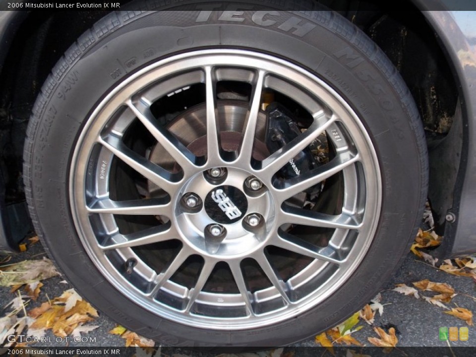 2006 Mitsubishi Lancer Evolution IX MR Wheel and Tire Photo #87513649