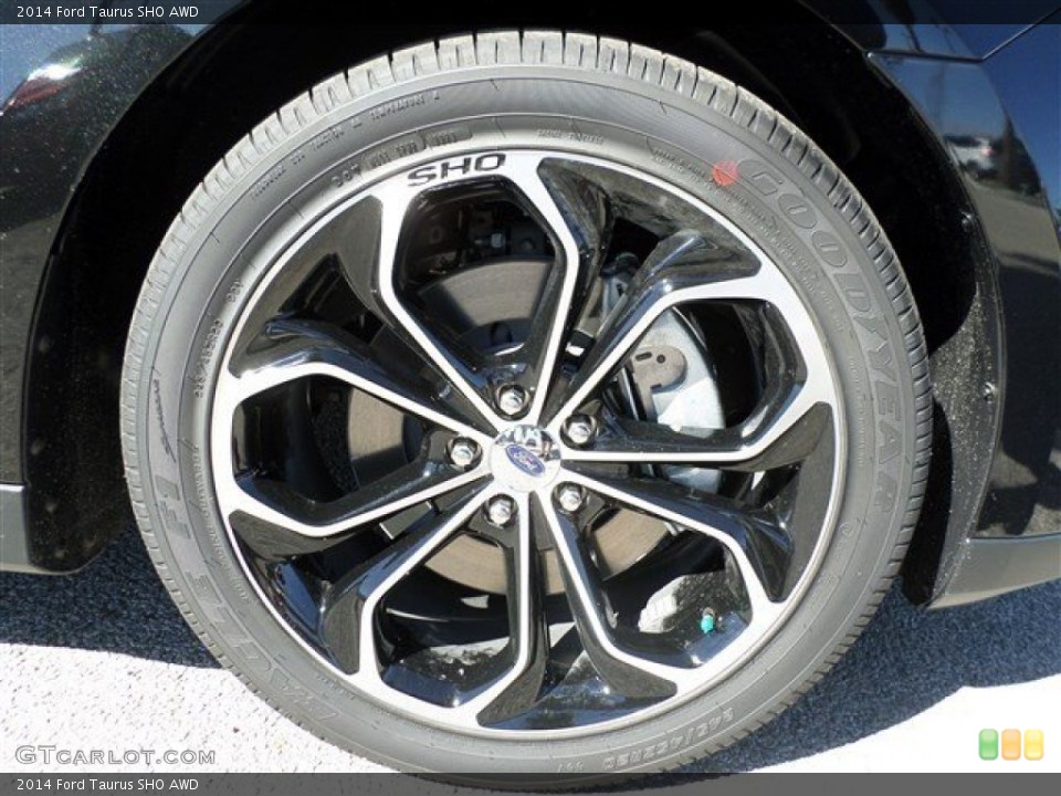 2014 Ford Taurus SHO AWD Wheel and Tire Photo #87518916