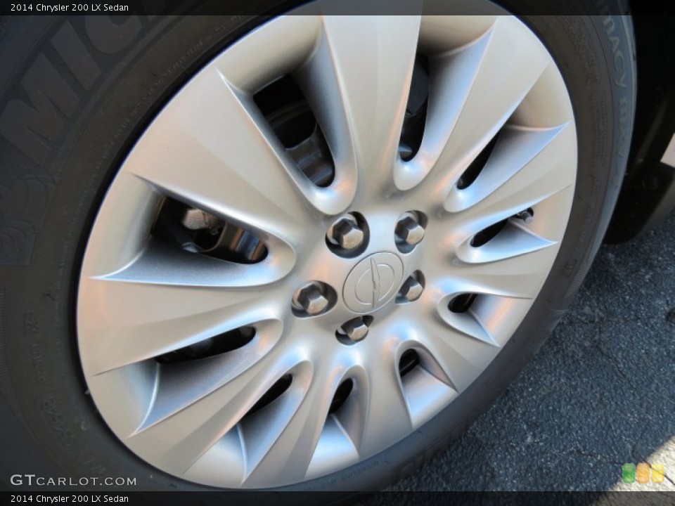 2014 Chrysler 200 LX Sedan Wheel and Tire Photo #87546650