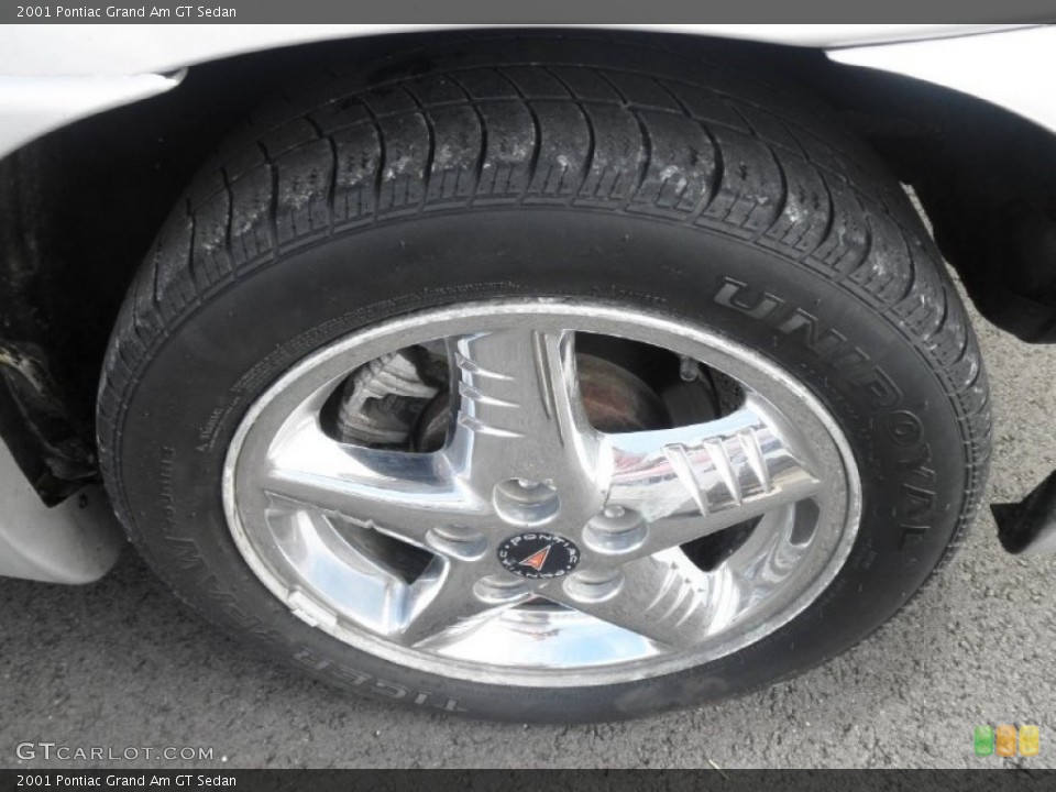2001 Pontiac Grand Am GT Sedan Wheel and Tire Photo #87572158