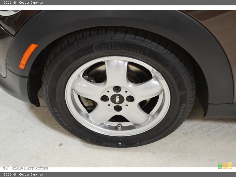 2011 Mini Cooper Clubman Wheel and Tire Photo #87587071