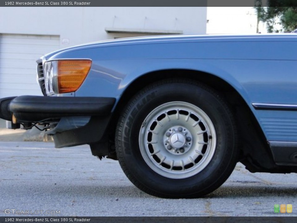 1982 Mercedes-Benz SL Class 380 SL Roadster Wheel and Tire Photo #87678893