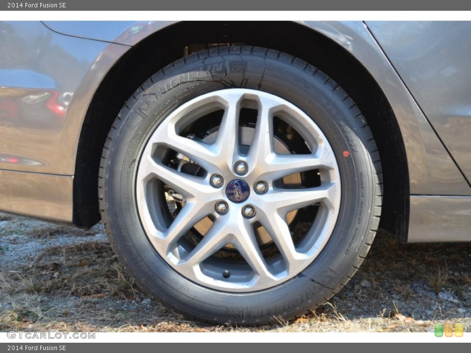 2014 Ford Fusion SE Wheel and Tire Photo #87876454