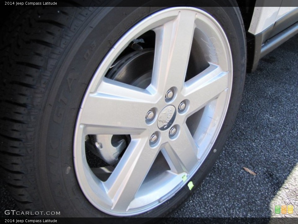 2014 Jeep Compass Latitude Wheel and Tire Photo #88027709