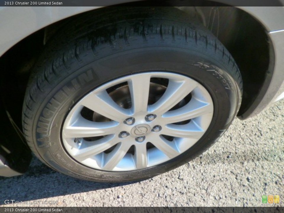 2013 Chrysler 200 Limited Sedan Wheel and Tire Photo #88043720