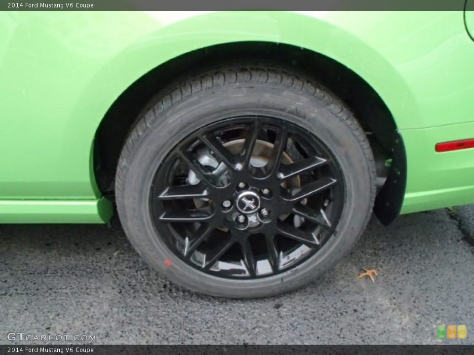 2014 Ford Mustang V6 Coupe Wheel and Tire Photo #88133516