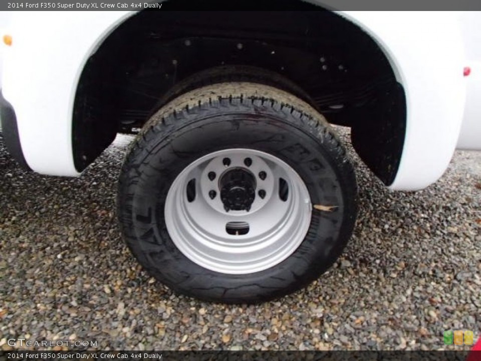 2014 Ford F350 Super Duty XL Crew Cab 4x4 Dually Wheel and Tire Photo #88207785