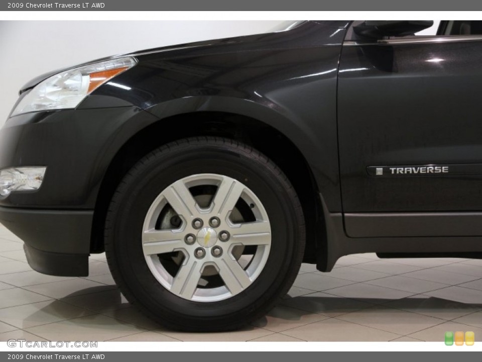2009 Chevrolet Traverse LT AWD Wheel and Tire Photo #88265507