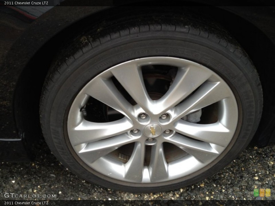 2011 Chevrolet Cruze LTZ Wheel and Tire Photo #88292523