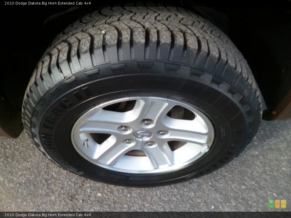 2010 Dodge Dakota Big Horn Extended Cab 4x4 Wheel and Tire Photo #88293171
