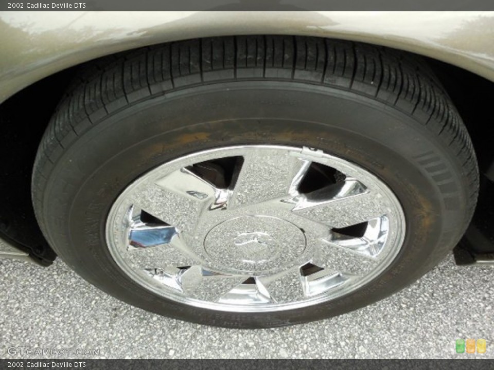 2002 Cadillac DeVille DTS Wheel and Tire Photo #88302519