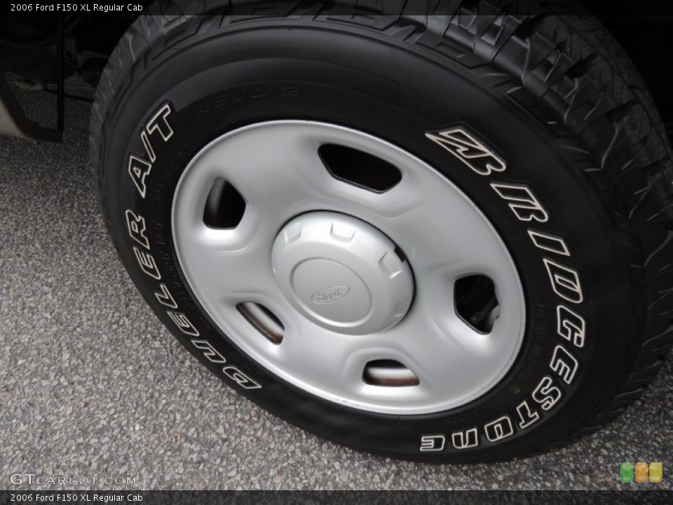 2006 Ford F150 XL Regular Cab Wheel and Tire Photo #88319905