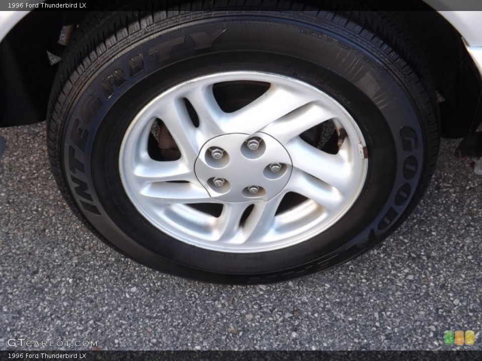 1996 Ford Thunderbird Wheels and Tires
