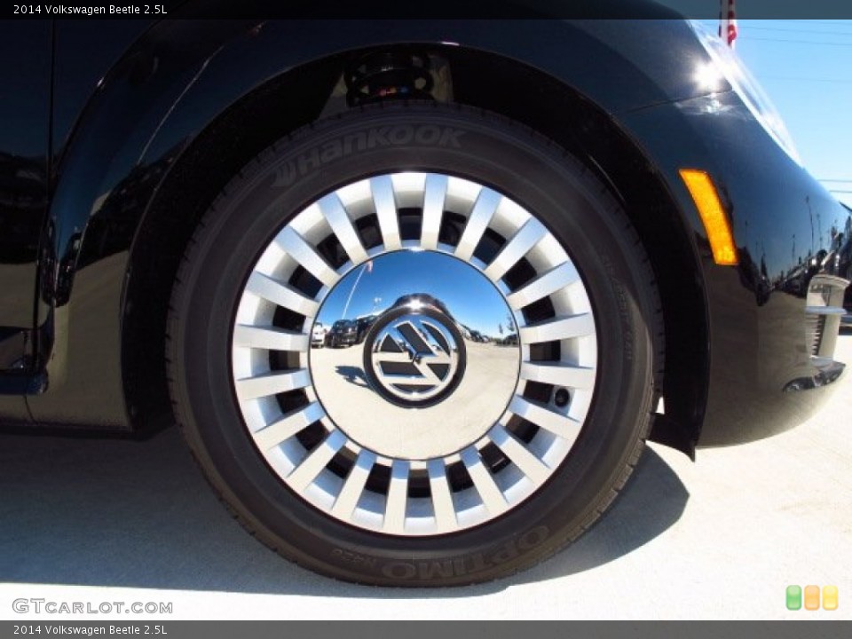 2014 Volkswagen Beetle 2.5L Wheel and Tire Photo #88374110