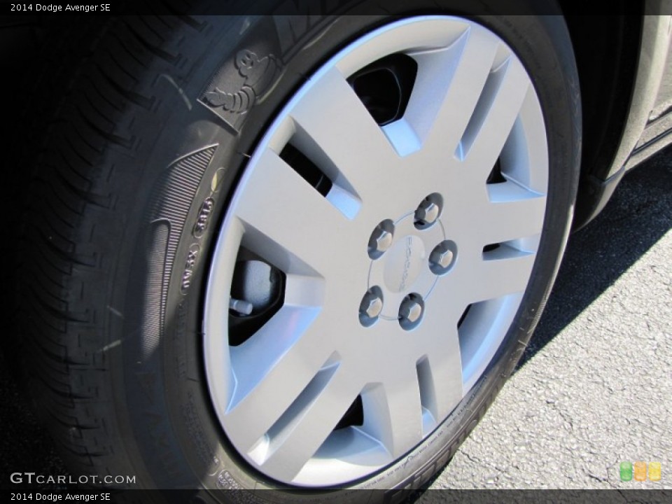 2014 Dodge Avenger SE Wheel and Tire Photo #88378163