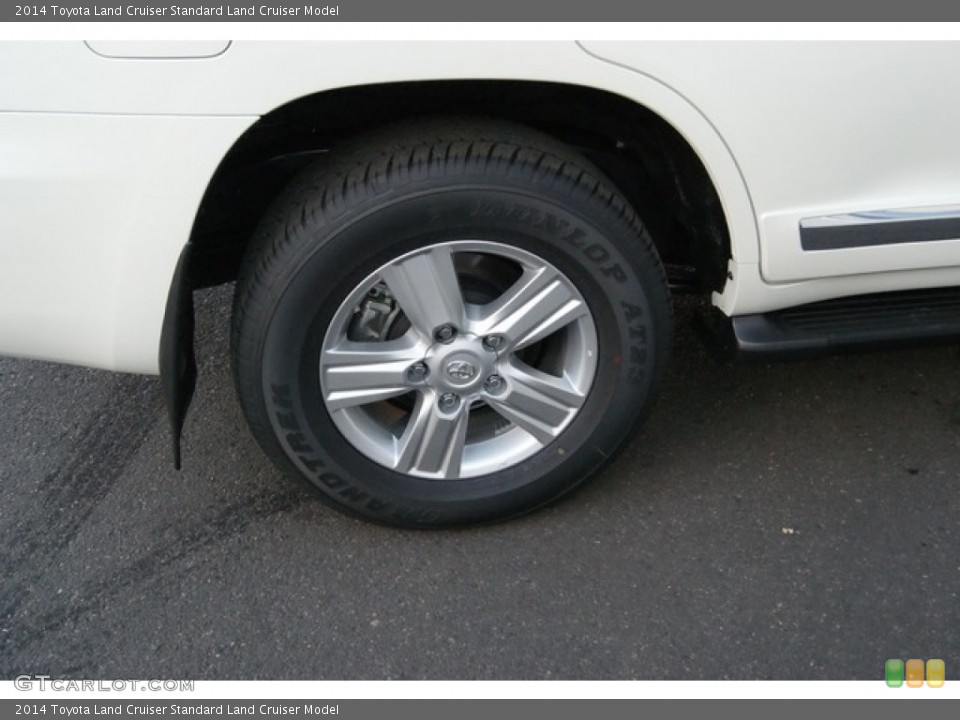 2014 Toyota Land Cruiser  Wheel and Tire Photo #88509597