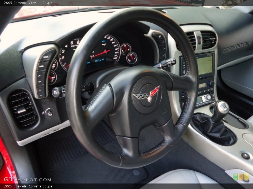 2005 Chevrolet Corvette Coupe Wheel and Tire Photo #88589992