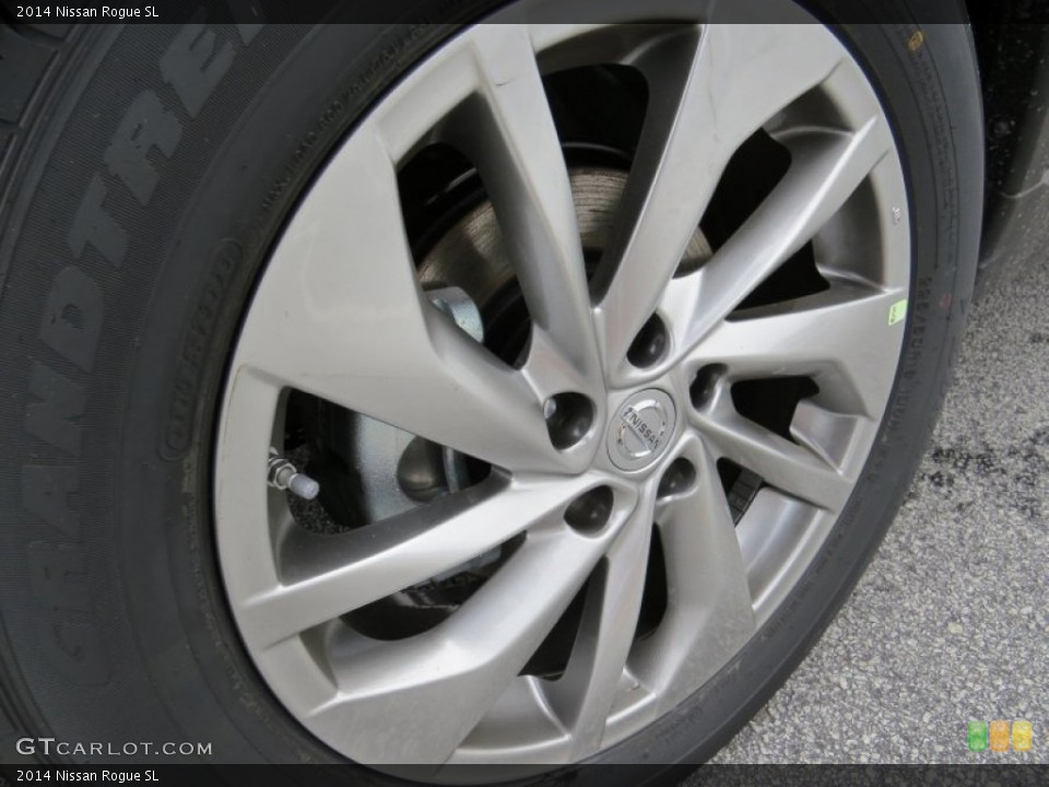 2014 Nissan Rogue SL Wheel and Tire Photo #88592547