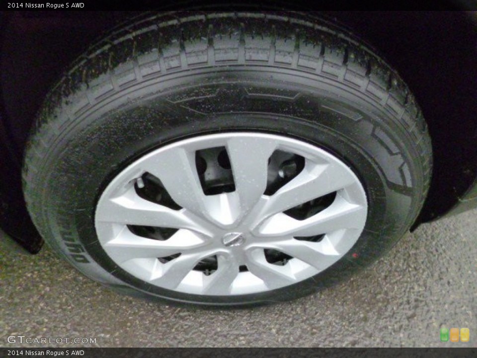 2014 Nissan Rogue S AWD Wheel and Tire Photo #88687443