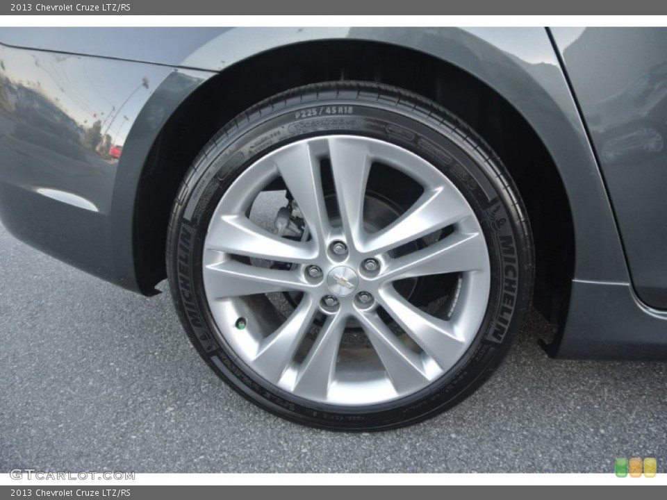 2013 Chevrolet Cruze LTZ/RS Wheel and Tire Photo #88729323