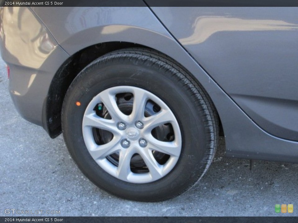 2014 Hyundai Accent GS 5 Door Wheel and Tire Photo #88816292