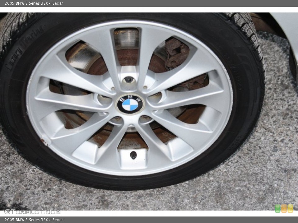 2005 BMW 3 Series 330xi Sedan Wheel and Tire Photo #88845586