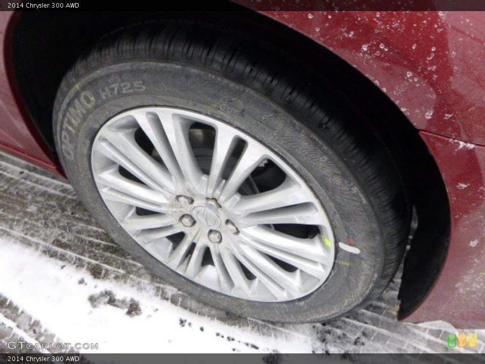 2014 Chrysler 300 AWD Wheel and Tire Photo #88943555