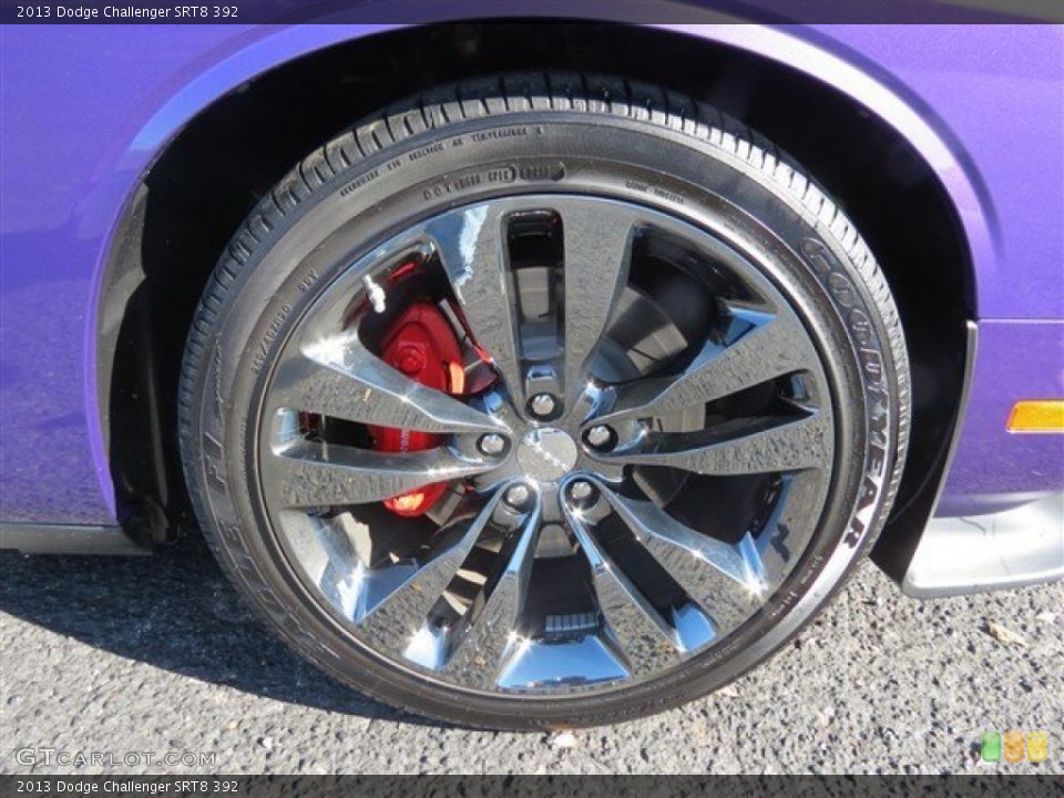 2013 Dodge Challenger SRT8 392 Wheel and Tire Photo #89021688