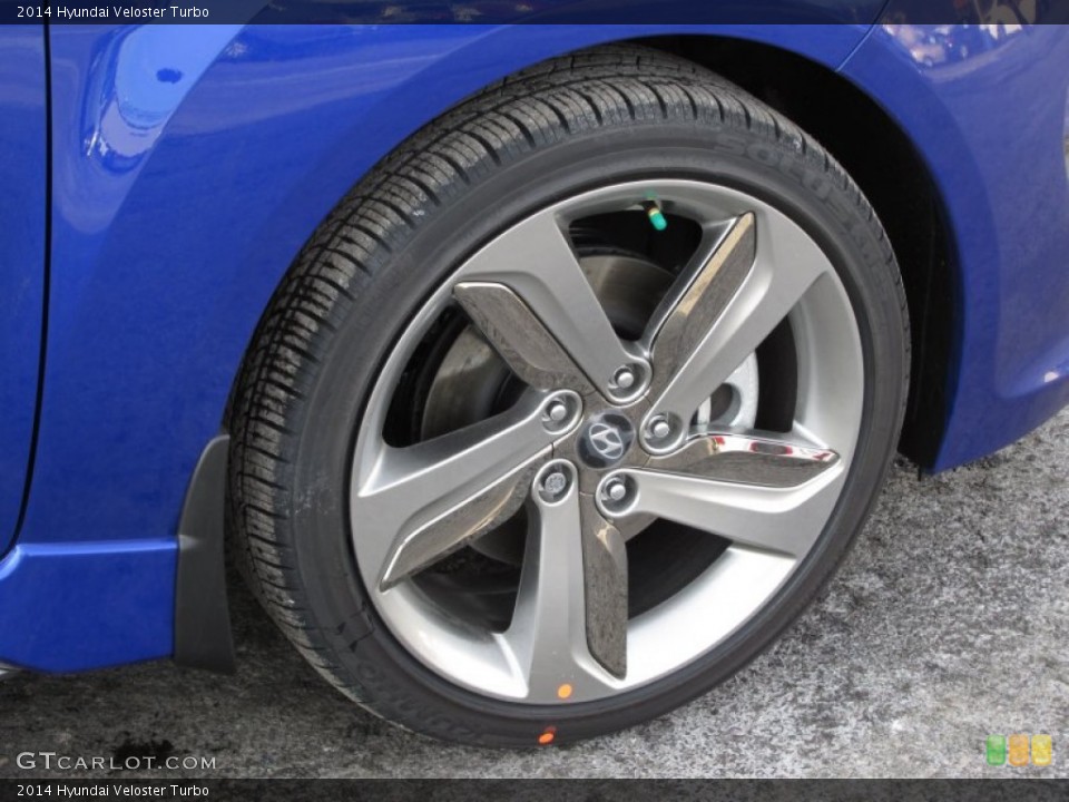 2014 Hyundai Veloster Turbo Wheel and Tire Photo #89042246