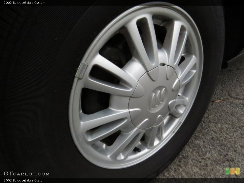 2002 Buick LeSabre Wheels and Tires