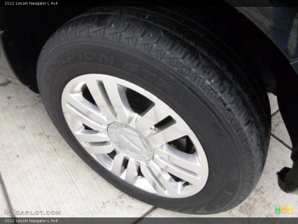 2012 Lincoln Navigator L 4x4 Wheel and Tire Photo #89125652