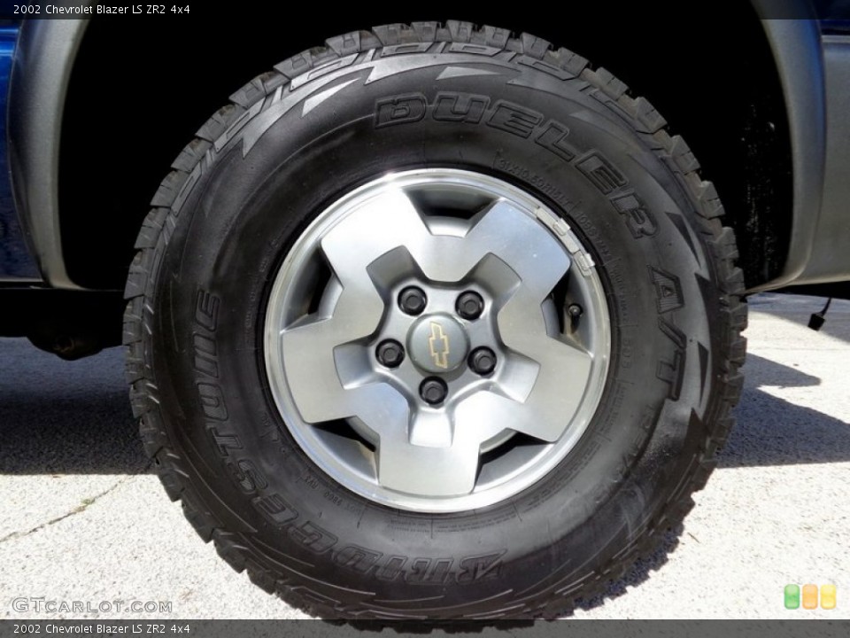 2002 Chevrolet Blazer LS ZR2 4x4 Wheel and Tire Photo #89170579