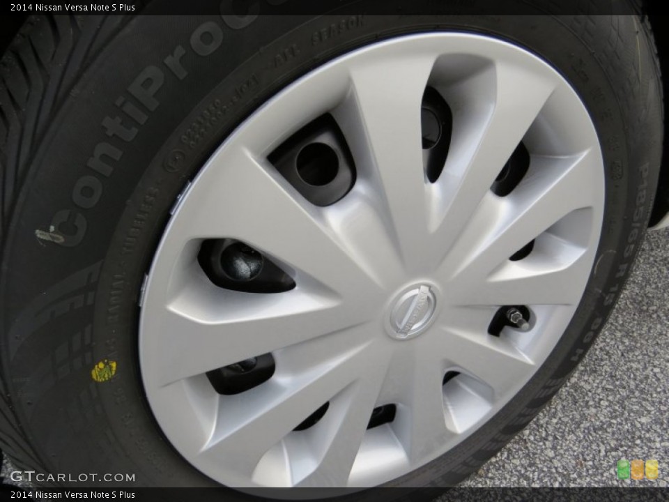 2014 Nissan Versa Note S Plus Wheel and Tire Photo #89183425