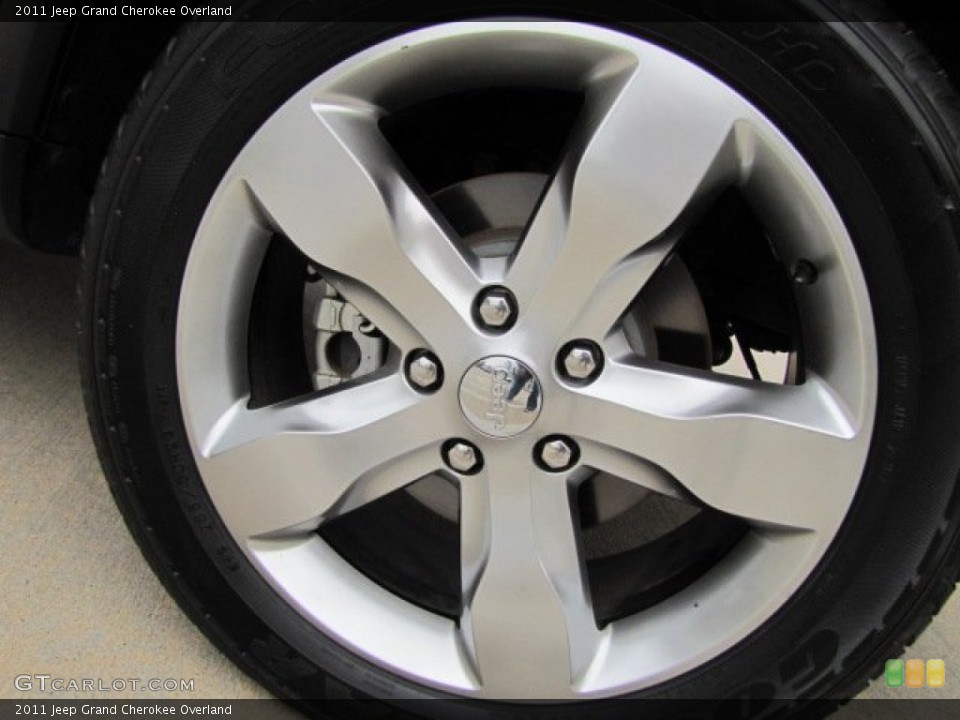 2011 Jeep Grand Cherokee Overland Wheel and Tire Photo #89228677