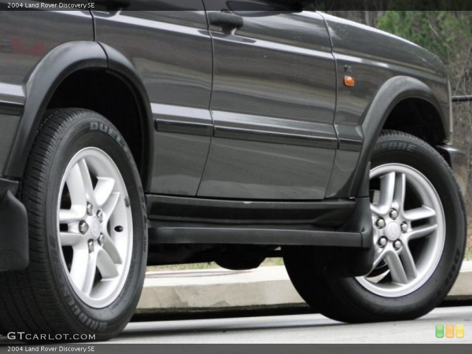 2004 Land Rover Discovery SE Wheel and Tire Photo #89248789
