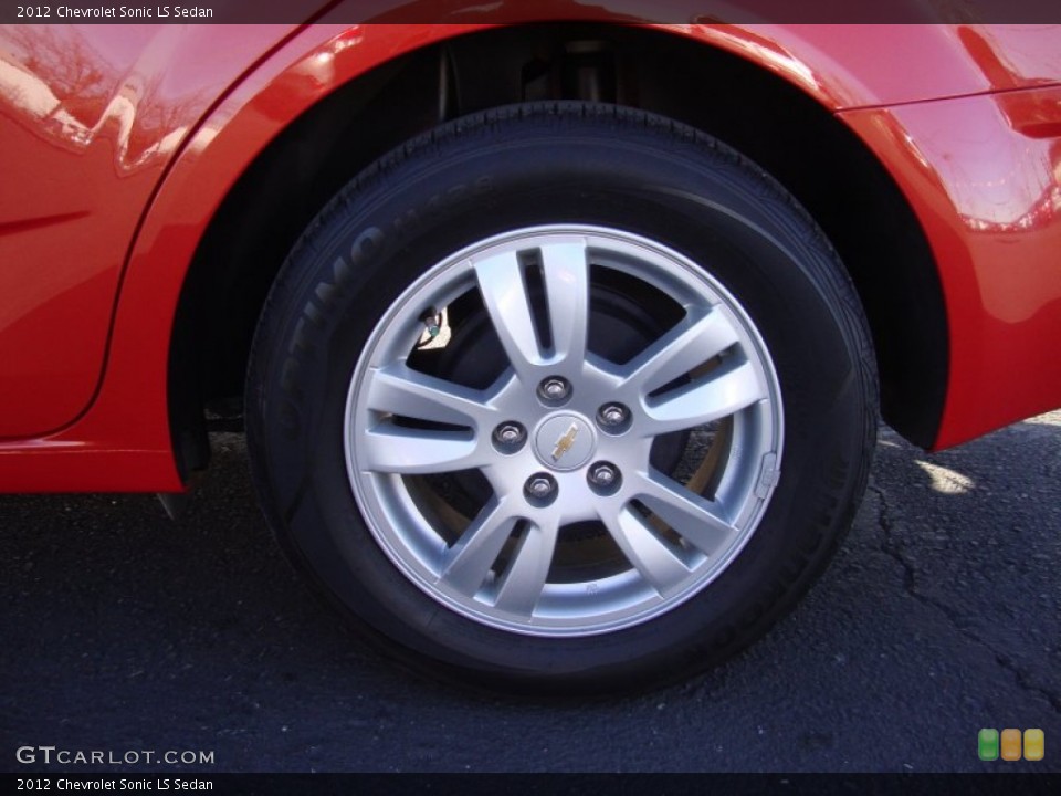 2012 Chevrolet Sonic LS Sedan Wheel and Tire Photo #89319230