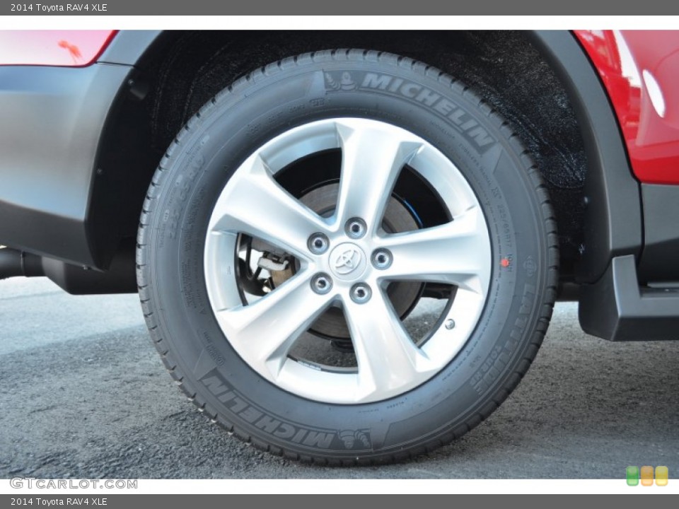 2014 Toyota RAV4 XLE Wheel and Tire Photo #89405961