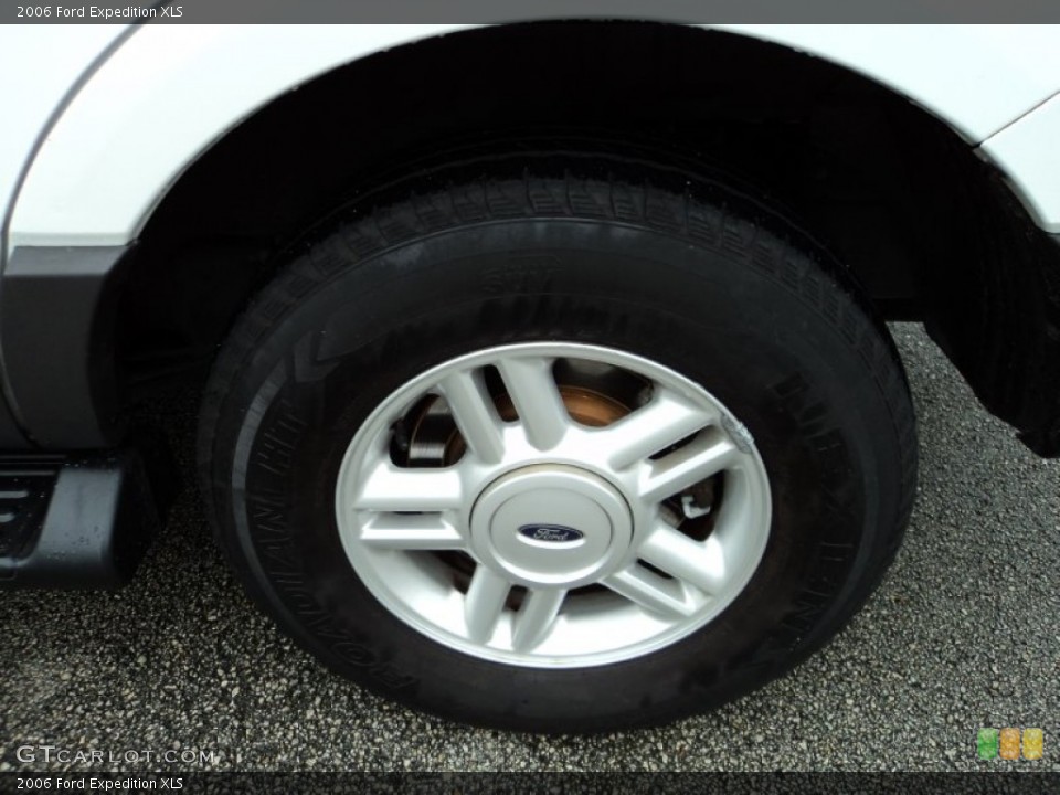 2006 Ford Expedition XLS Wheel and Tire Photo #89521934