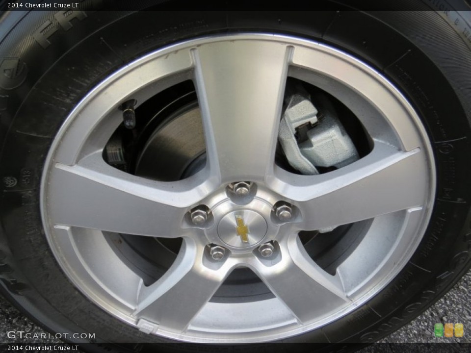 2014 Chevrolet Cruze LT Wheel and Tire Photo #89547224