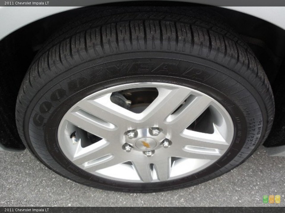 2011 Chevrolet Impala LT Wheel and Tire Photo #89620208