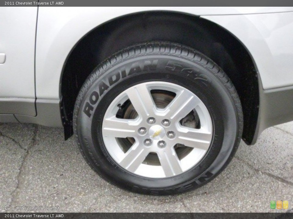 2011 Chevrolet Traverse LT AWD Wheel and Tire Photo #89627638
