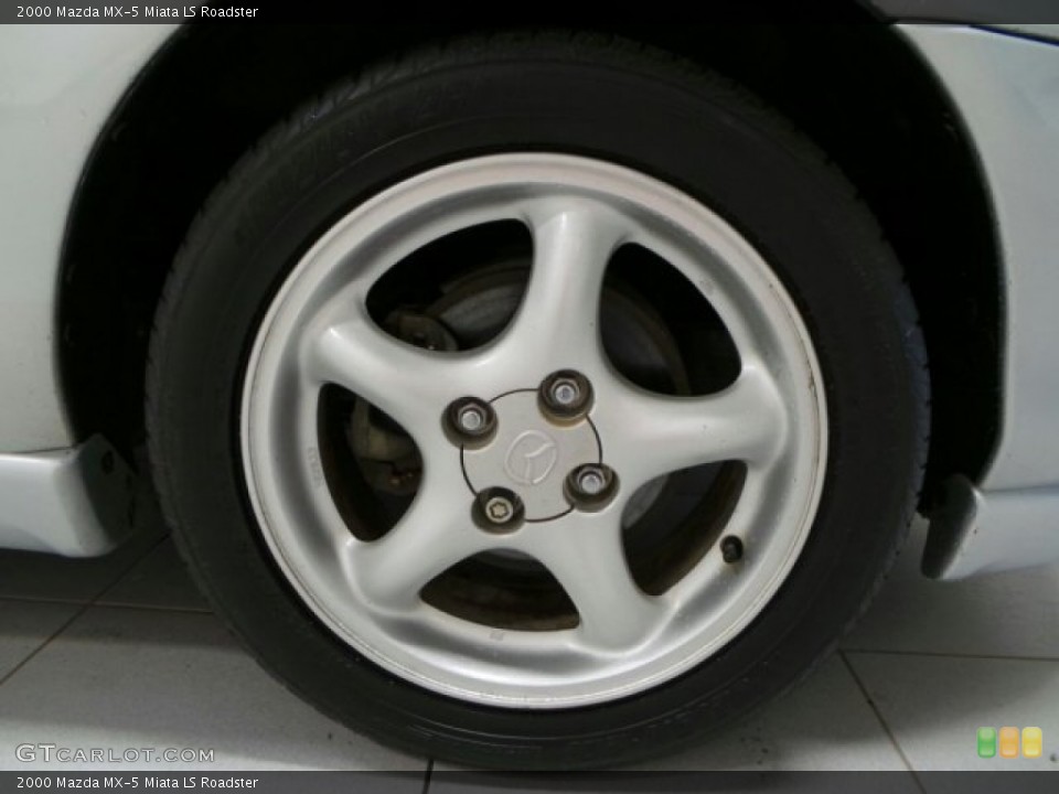 2000 Mazda MX-5 Miata Wheels and Tires
