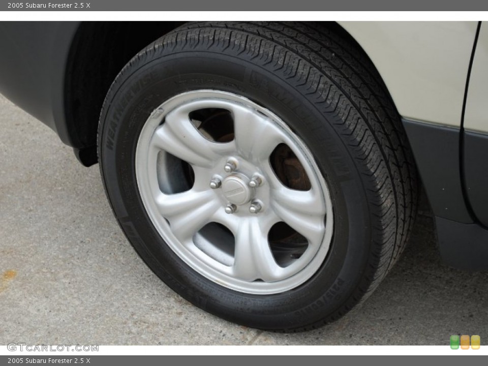 2005 Subaru Forester 2.5 X Wheel and Tire Photo #89651049