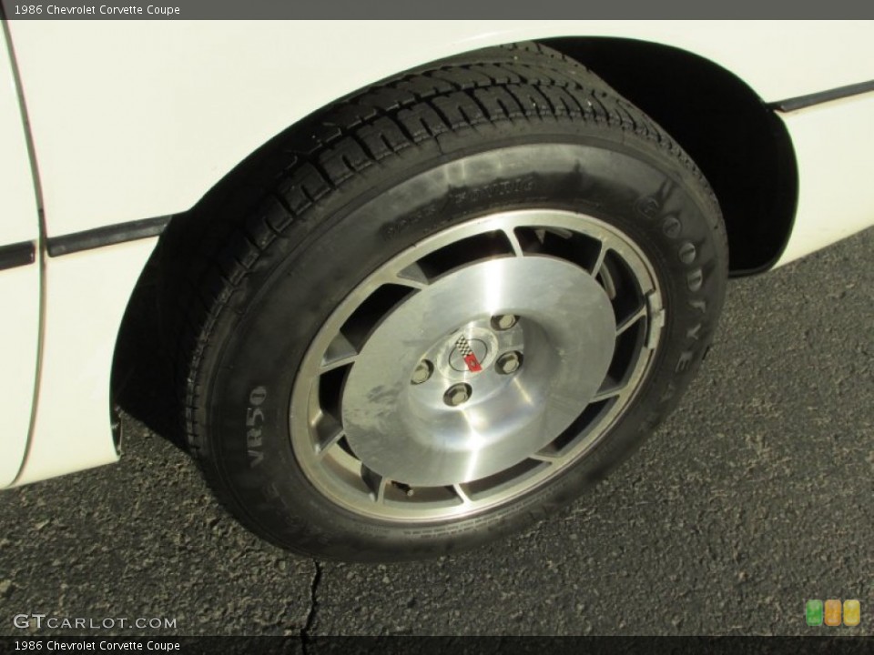1986 Chevrolet Corvette Coupe Wheel and Tire Photo #89787947